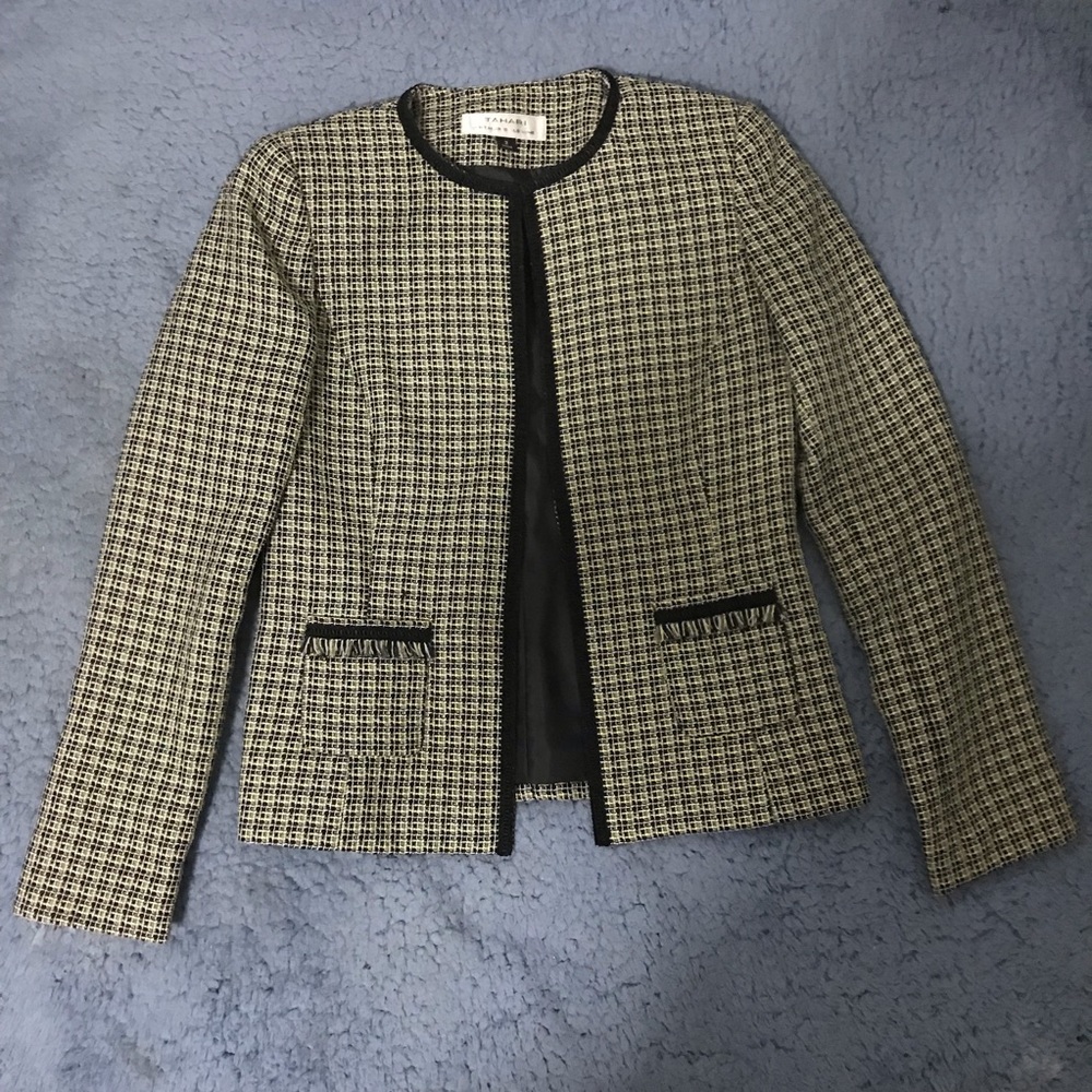 Tahari Black and Cream Tweed Collarless Blazer